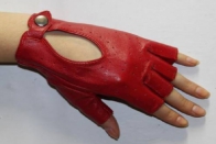 Перчатки женские без пальцев красные Pitas размер 6-8